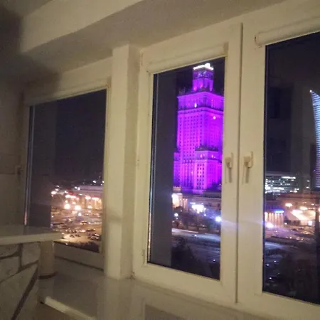 Apartment City View *